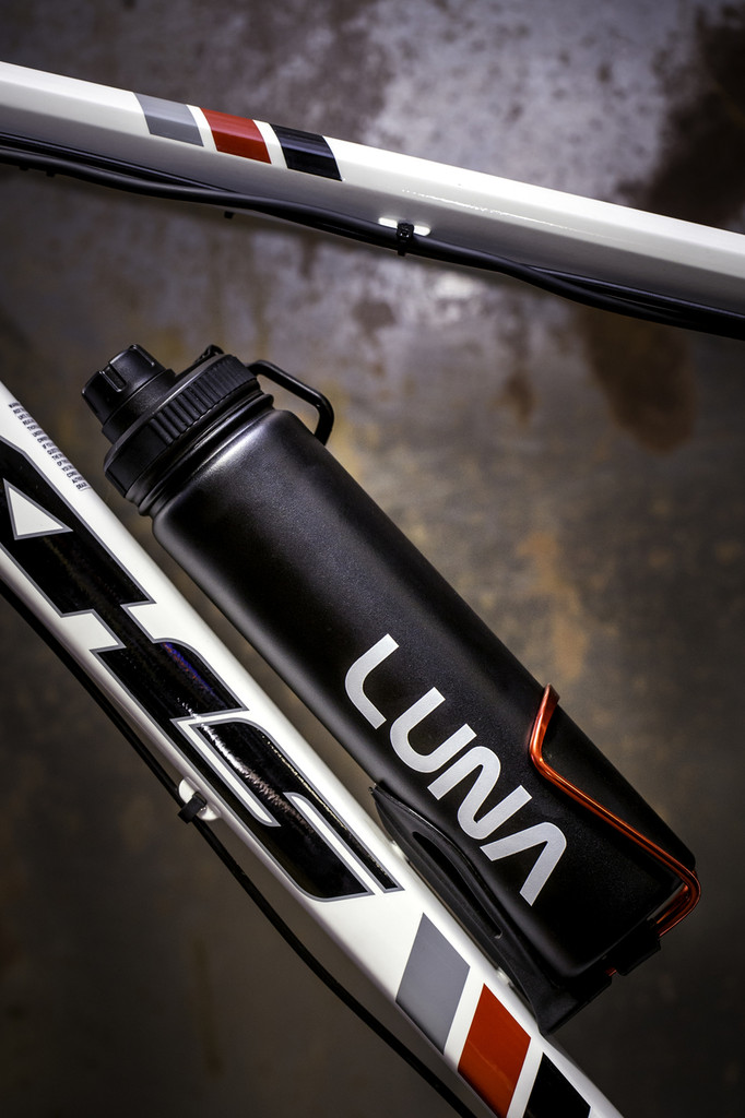 Luna Double Walled Vacuuum Sealed  Stainless Steel  Water Bottle - 24 Ounces