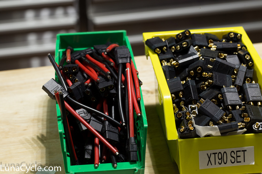 BLACK XT90 Spark Resistant Connector (Male/Female set)