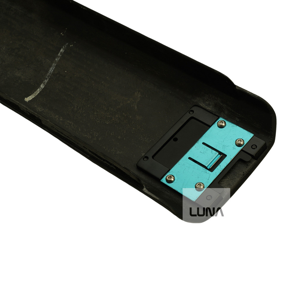 X2 and Z1 Carbon Battery Cover 3 X2 and Z1 Carbon Battery Cover
