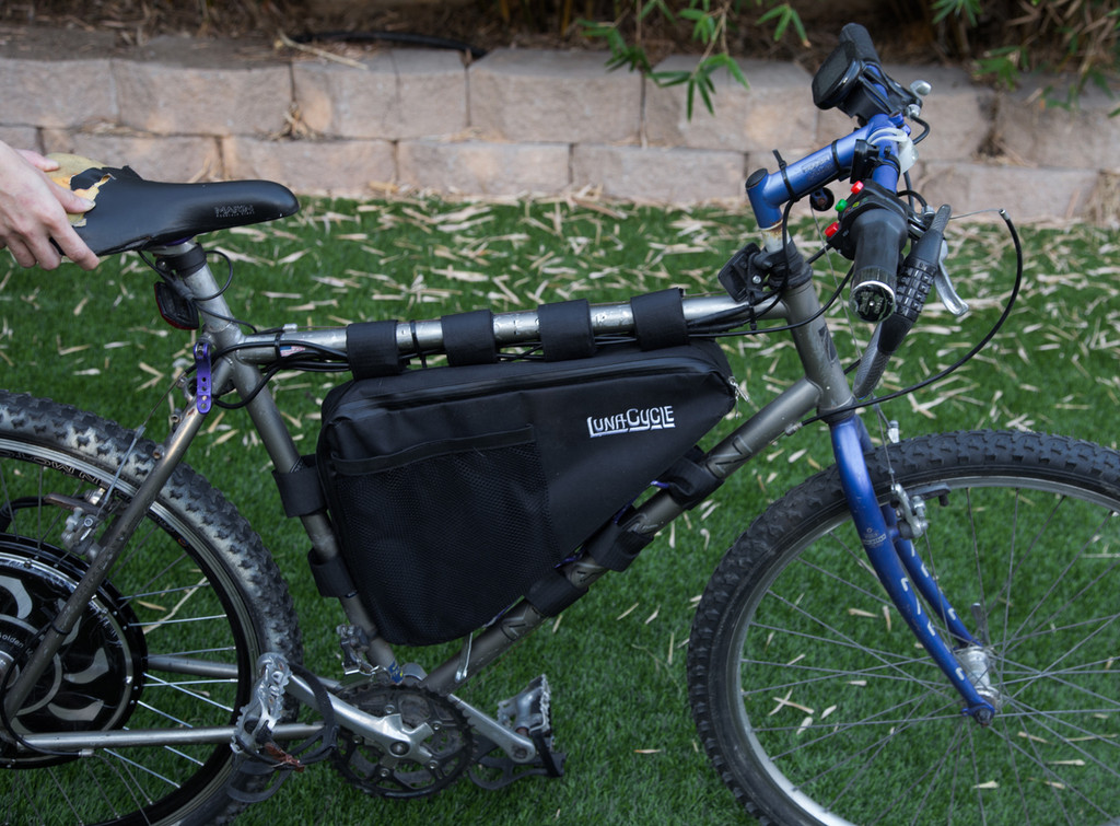 Luna Cycles Triangle Battery Bag Velcro 13 Luna Cycles Triangle Battery Bag Velcro