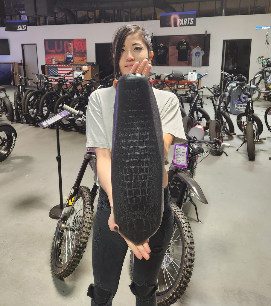 Luna Gator Seat for Talaria (Vinyl)